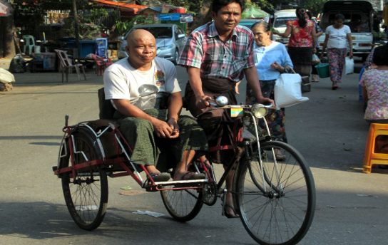 42. Tự do 5 tricycle